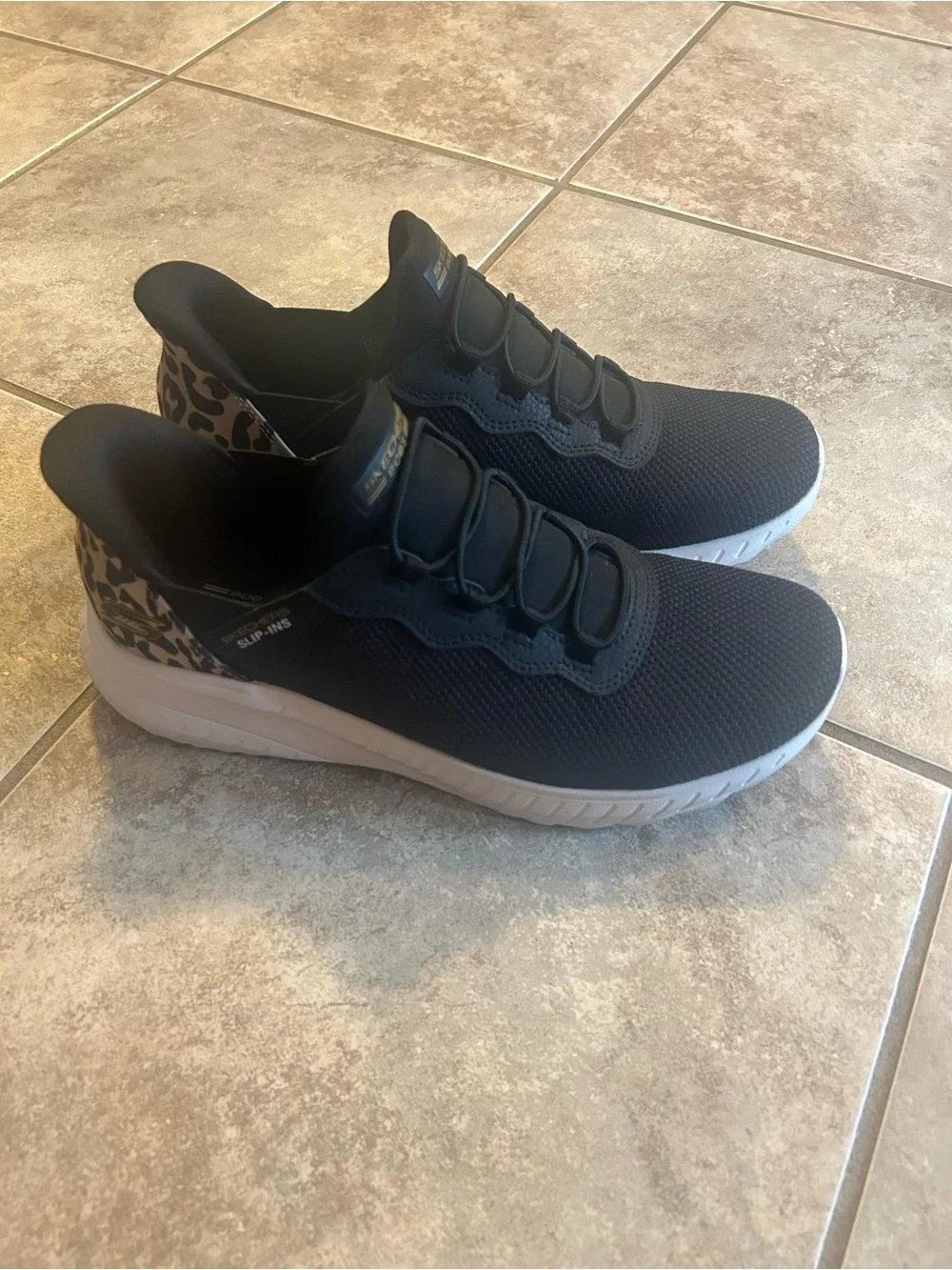 Skechers lightweight slip